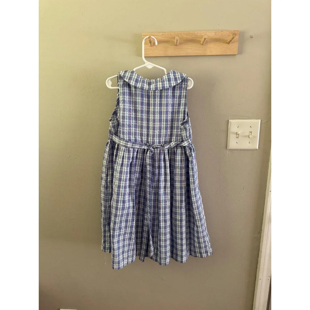 Size‎ 8. Vintage seersucker dress